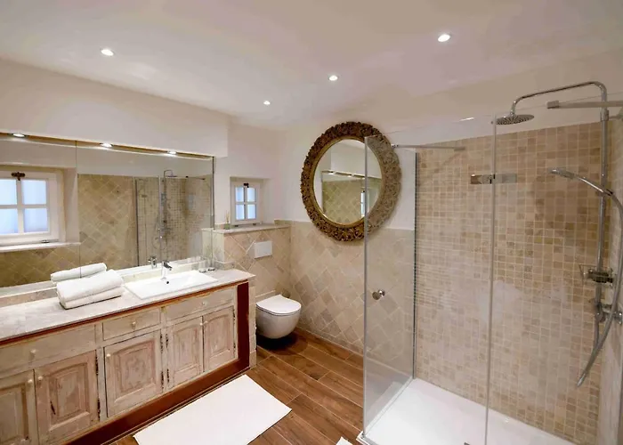 With Magic View Of Bay Of Tropez *