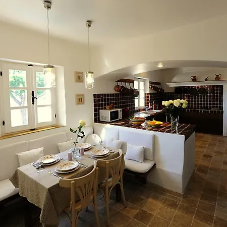 Villa With Magic View Of Bay Of Tropez *