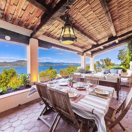 Villa With Magic View Of Bay Of Tropez Saint-Tropez